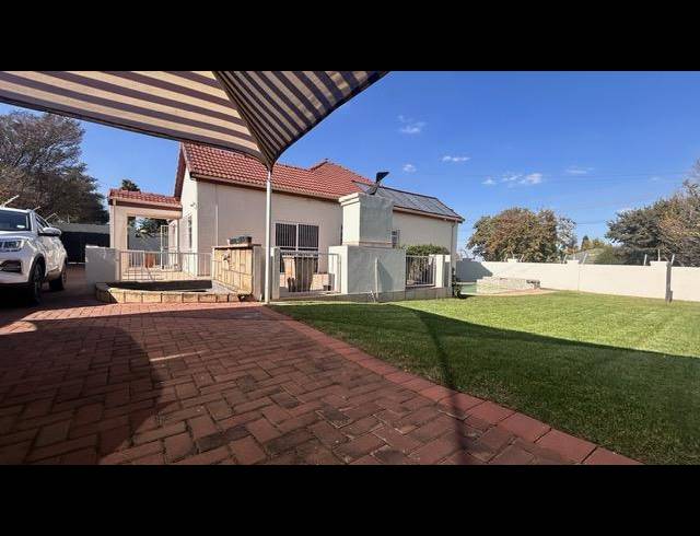 3 BEDROOM HOUSE FOR SALE IN PRIMROSE